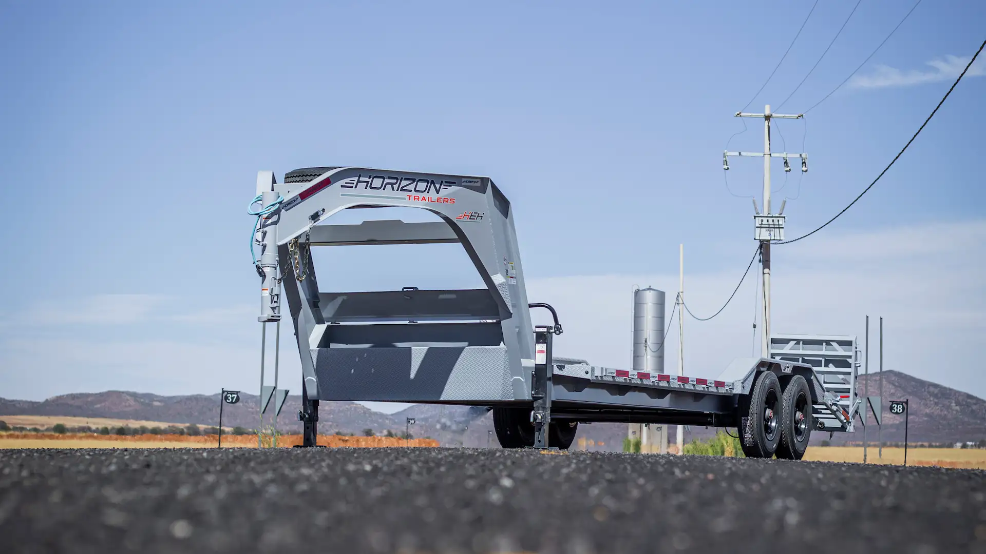 horizon trailers img